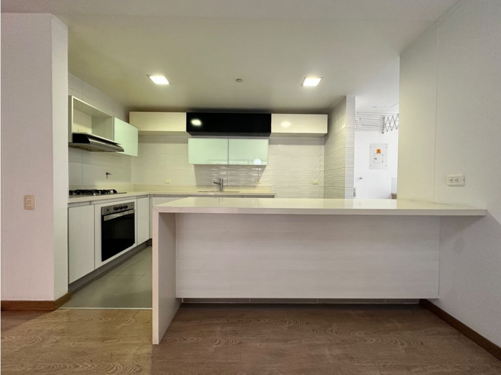 Apartamento en venta| Loma el Esmeraldal, Envigado — foto 2