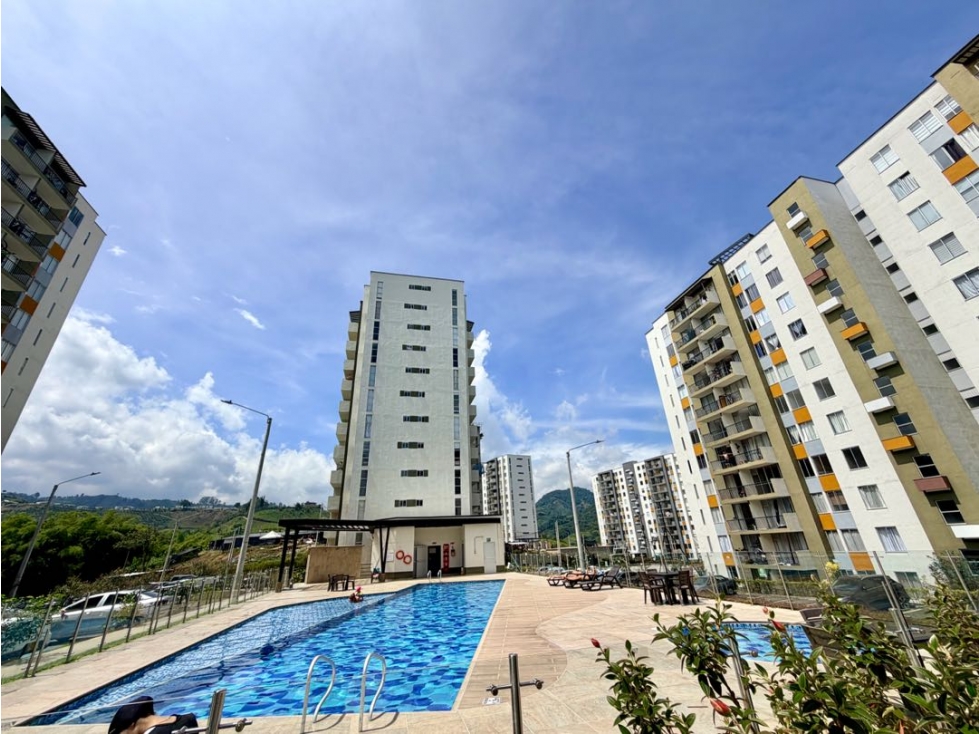 APARTAMENTO DE LUJO EN CENTRAL PARK DOSQUEBRADAS — foto 2