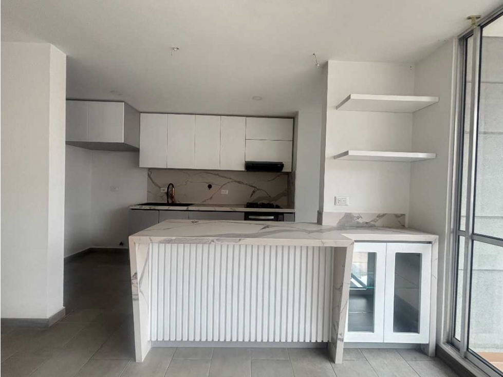 Apartamento En Venta Medellin Los Colores. — foto 5