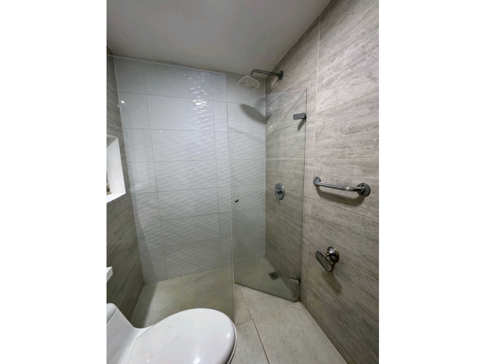 APARTAMENTO EN VENTA BOSTON MEDELLIN — foto 6