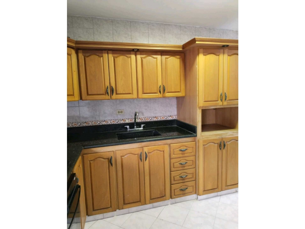 Apartamento en venta Medellín Buenos Aires — foto 4