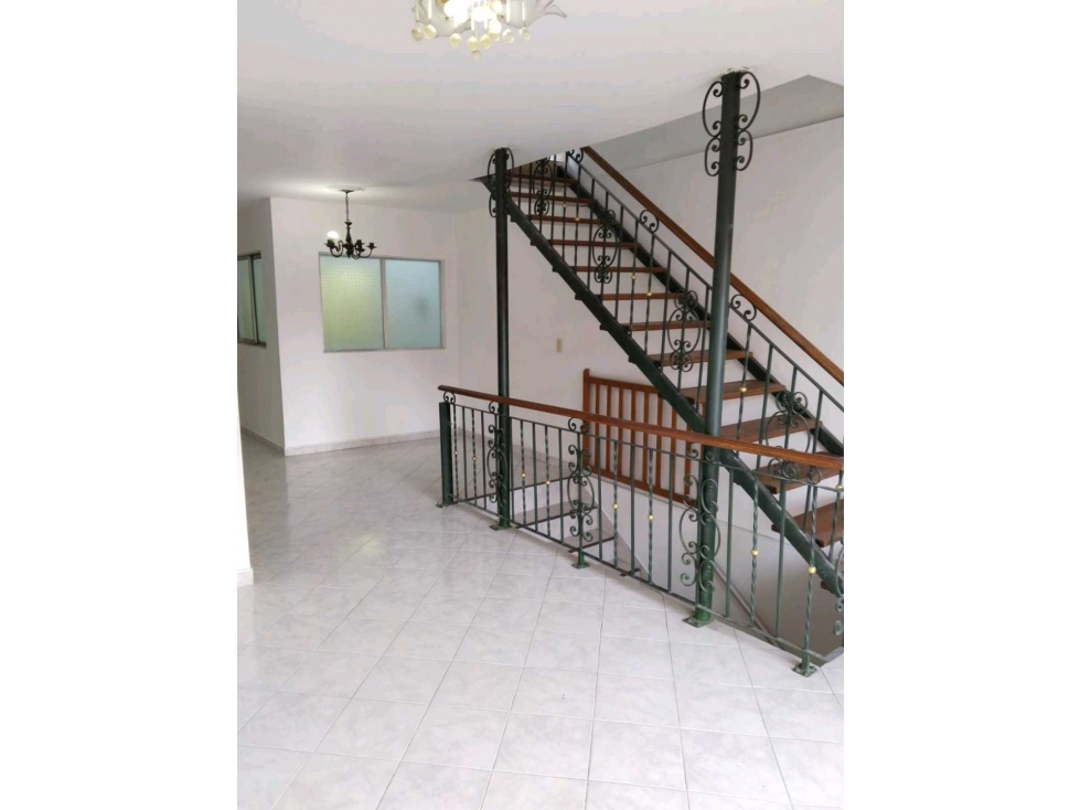Apartamento en venta Medellín Buenos Aires — foto 2