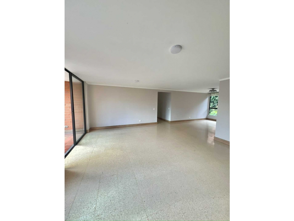 APARTAMENTO EN VENTA, MEDELLÍN. EL POBLADO. EL CAMPESTRE/LA FRONTERA — foto 3