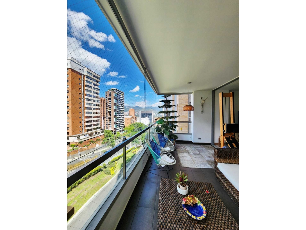 APARTAMENTO EN VENTA, MEDELLÍN, EL POBLADO, LOMA DE LOS PARRA. — foto 2