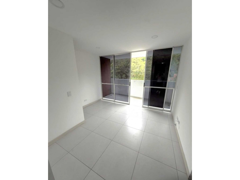 APARTAMENTO EN VENTA SECTOR CENTRO COMERCIAL SANDIEGO MEDELLIN — foto 3