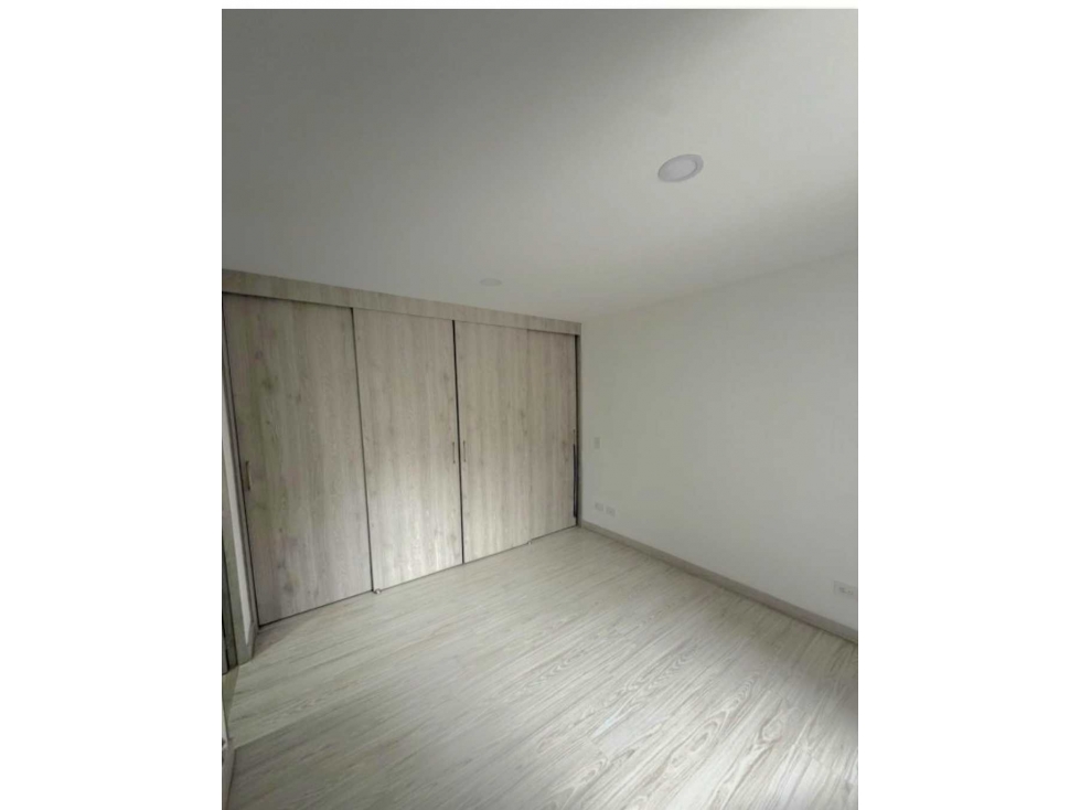 APARTAMENTO EN VENTA SECTOR CENTRO COMERCIAL SANDIEGO MEDELLIN — foto 5