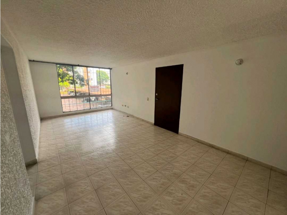 Apartamento en venta norte de cali barrio pacara unidad 2do piso — foto 5