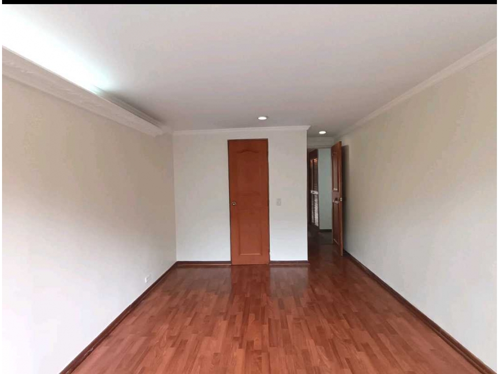 APARTAMENTO EN VENTA NUEVA VILLA DE ABURRA — foto 2