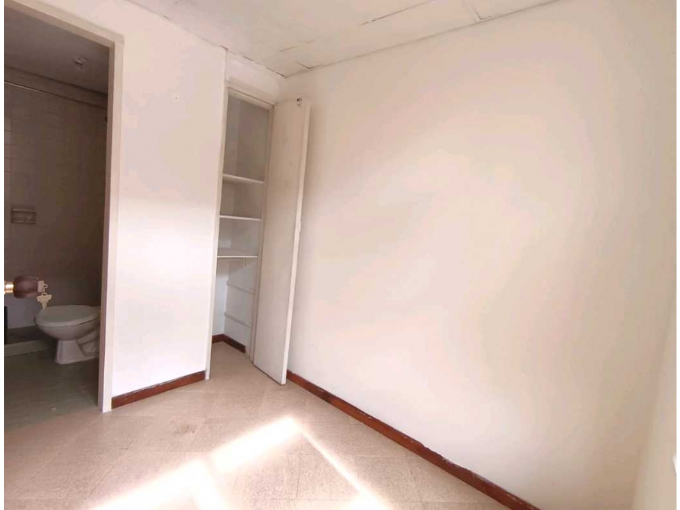APARTAMENTO EN VENTA NUEVA VILLA DE ABURRA — foto 5