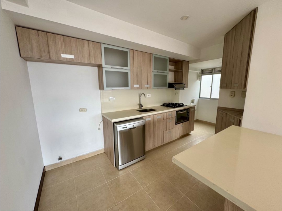 Apartamento en Venta o Arriendo Loma del Escobero — foto 2