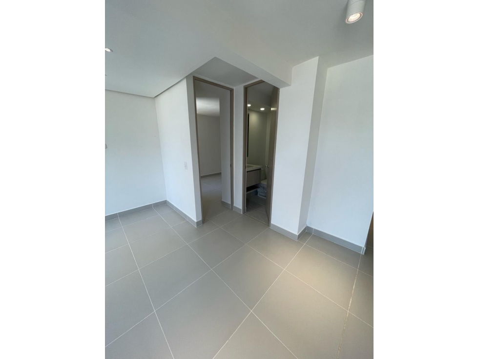 Apartamento en venta o arriendo en Lago Alto — foto 6