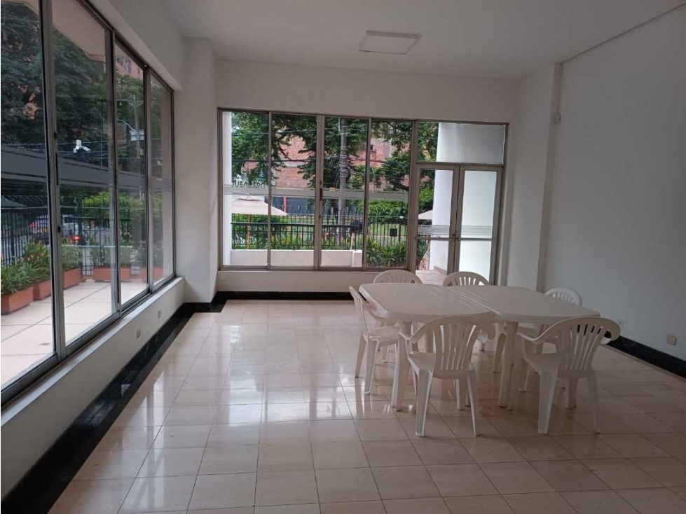 Apartamento en venta oeste de cali barrio santa teresita piso 6/ 147m — foto 2