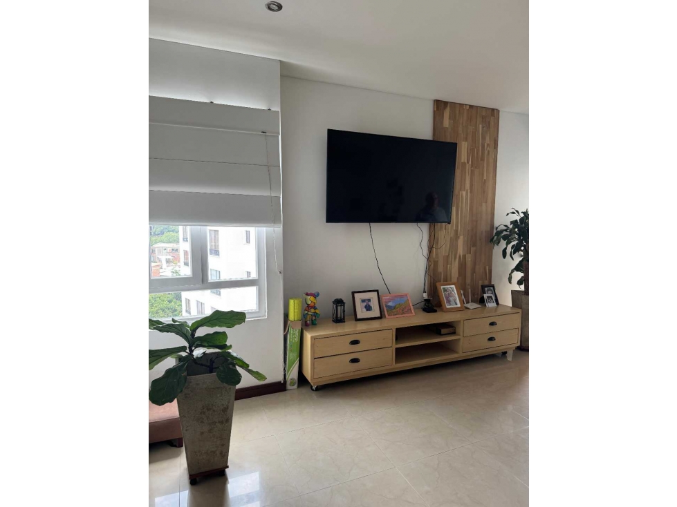 Apartamento en venta oeste de cali barrio santa teresita area 300 m² — foto 2