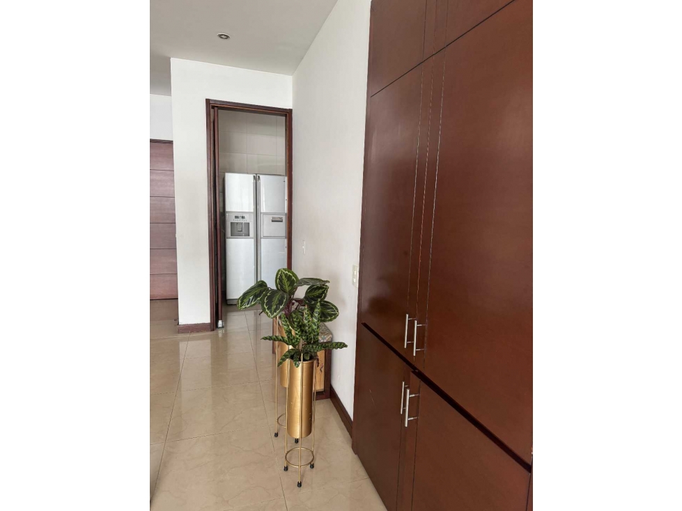 Apartamento en venta oeste de cali barrio santa teresita area 300 m² — foto 4