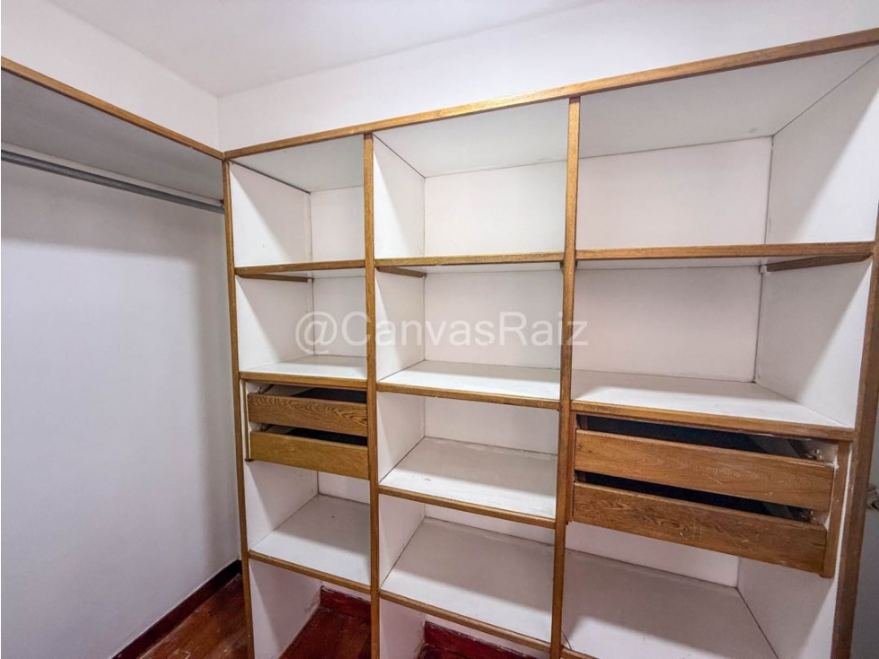 OPORTUNIDAD PARA FLIPPING APARTAMENTO EN EL POBLADO — foto 5
