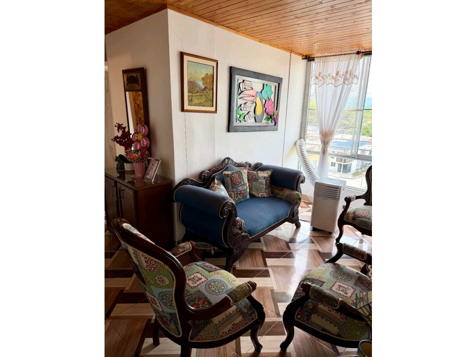 Apartamento en Venta Oportunidad, sector Mercar