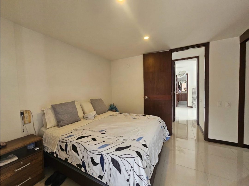 Apartamento en Venta Ciudad Jardín Cali Valle del Cauca (H&DR;) — foto 2
