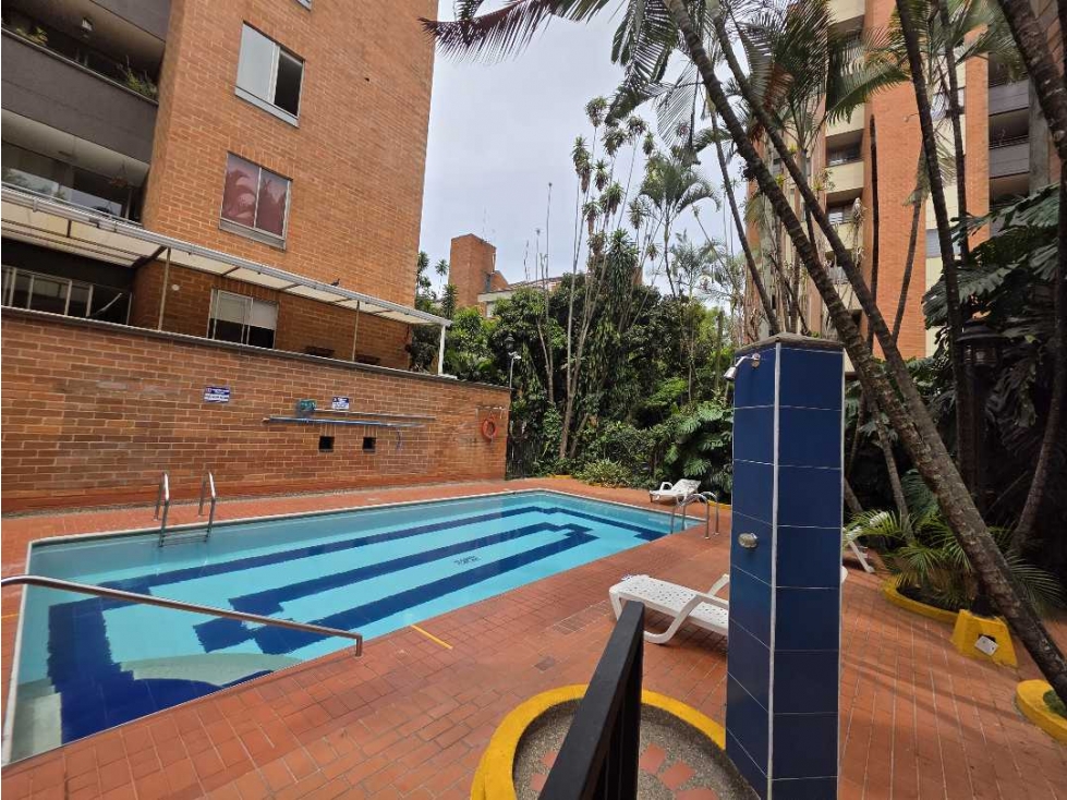 Apartamento en Venta Parte baja, Otraparte, Envigado.