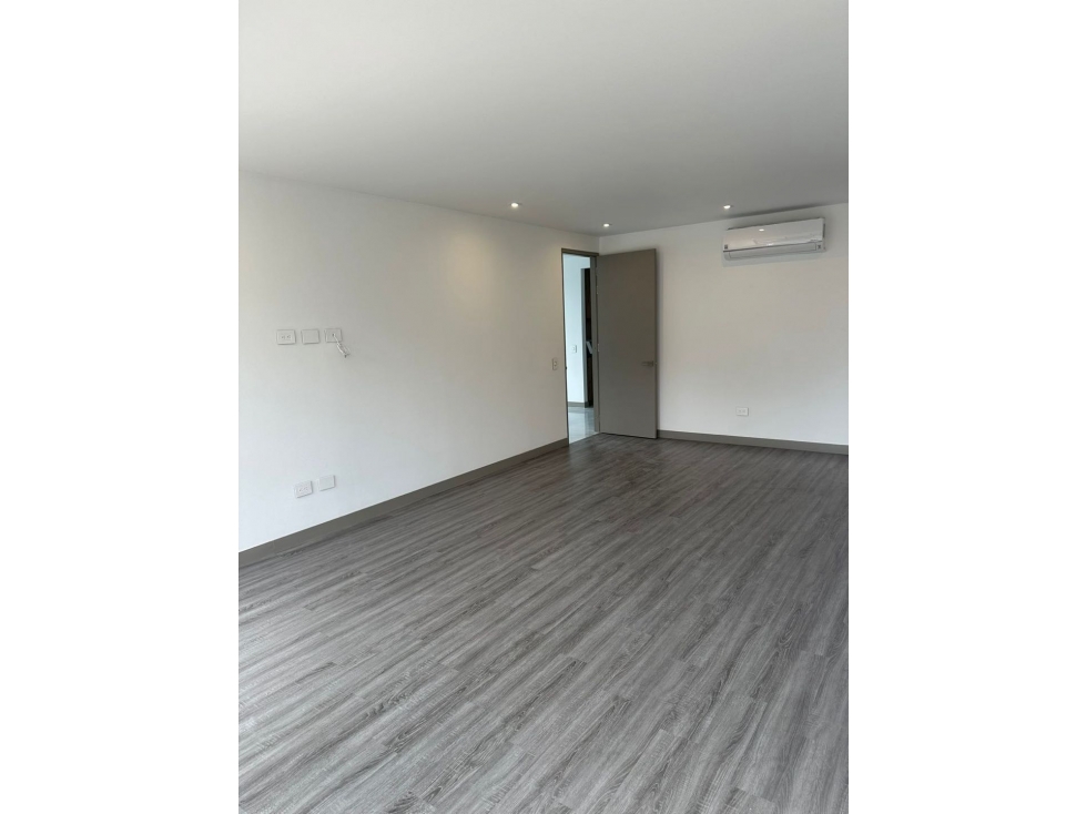 Apartamento en venta Pinares — foto 4