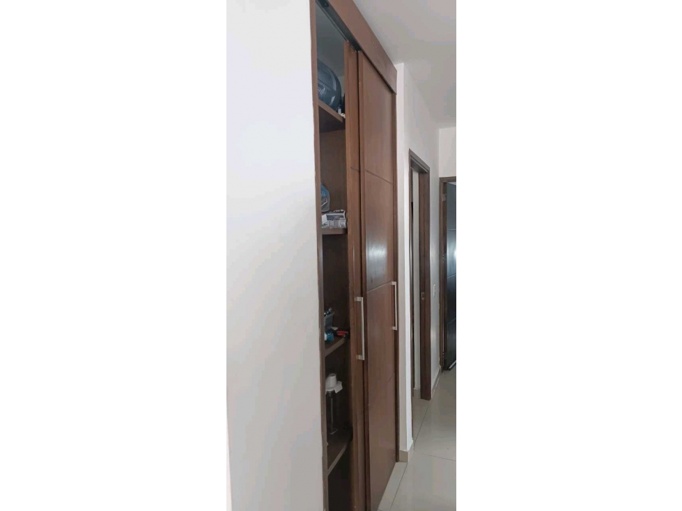 APARTAMENTO EN VENTA PISO 5 BARRIO LA CASTELLANA EN MONTERIA - 2