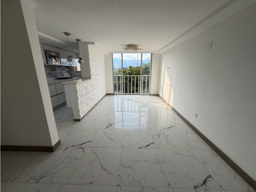 APARTAMENTO EN VENTA PISO 5 CON PARQUEADERO EN EL NORTE DE CALI AC — foto 3