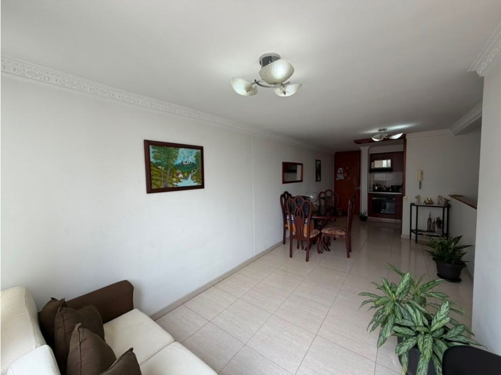 APARTAMENTO EN VENTA PISO 5 CON ASCENSOR EN PRADOS DEL NORTE AC — foto 4