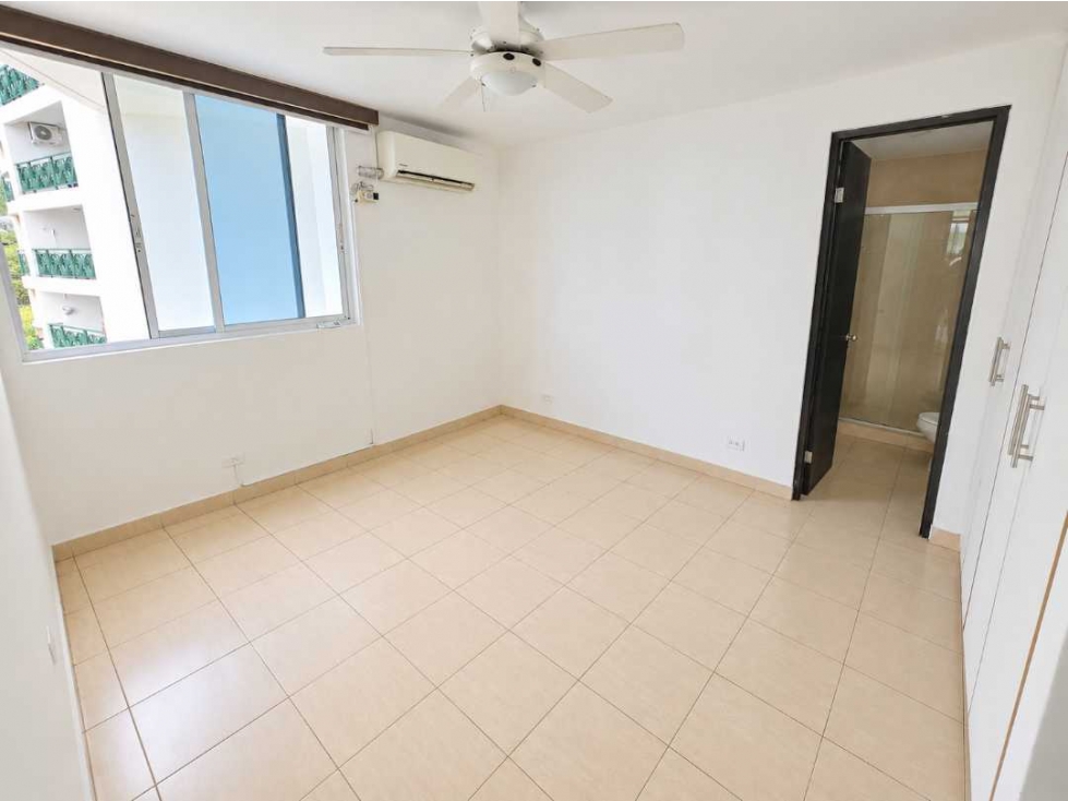 APARTAMENTO EN VENTA PLAZA EDISON — foto 4
