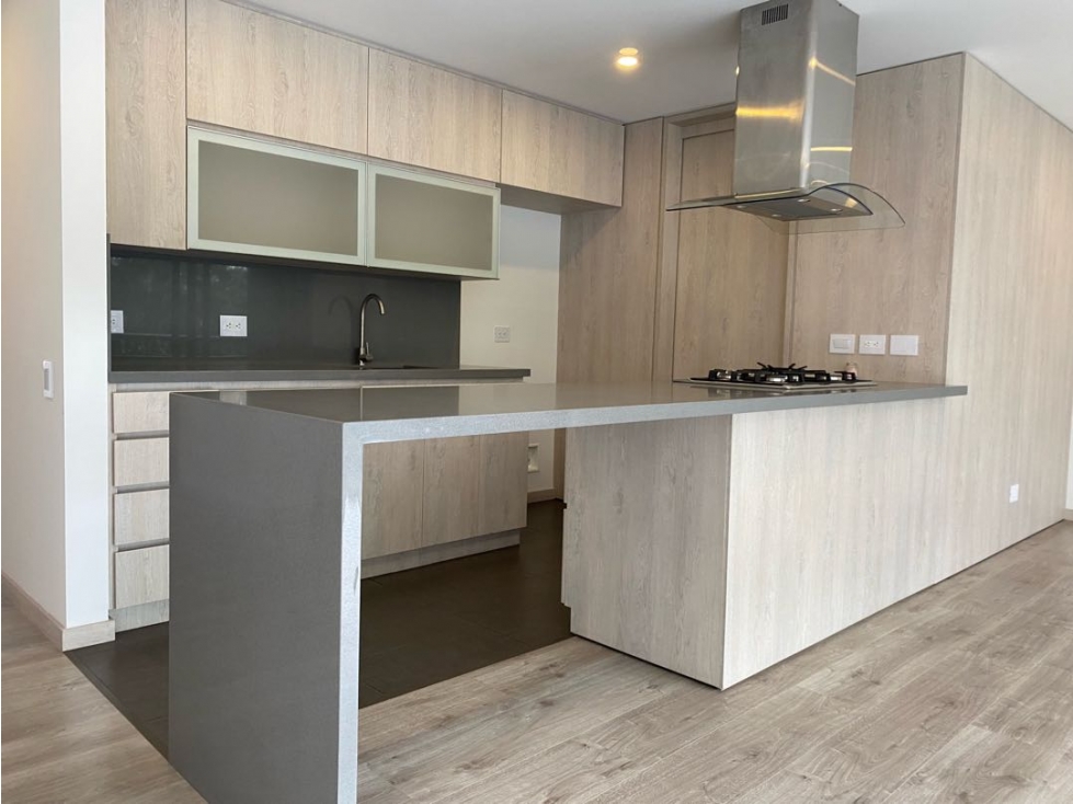 Apartamento en venta Poblado Altos del Poblado — foto 2