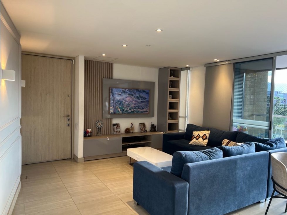 APARTAMENTO EN VENTA, POBLADO CASTROPOL 158m2 — foto 6