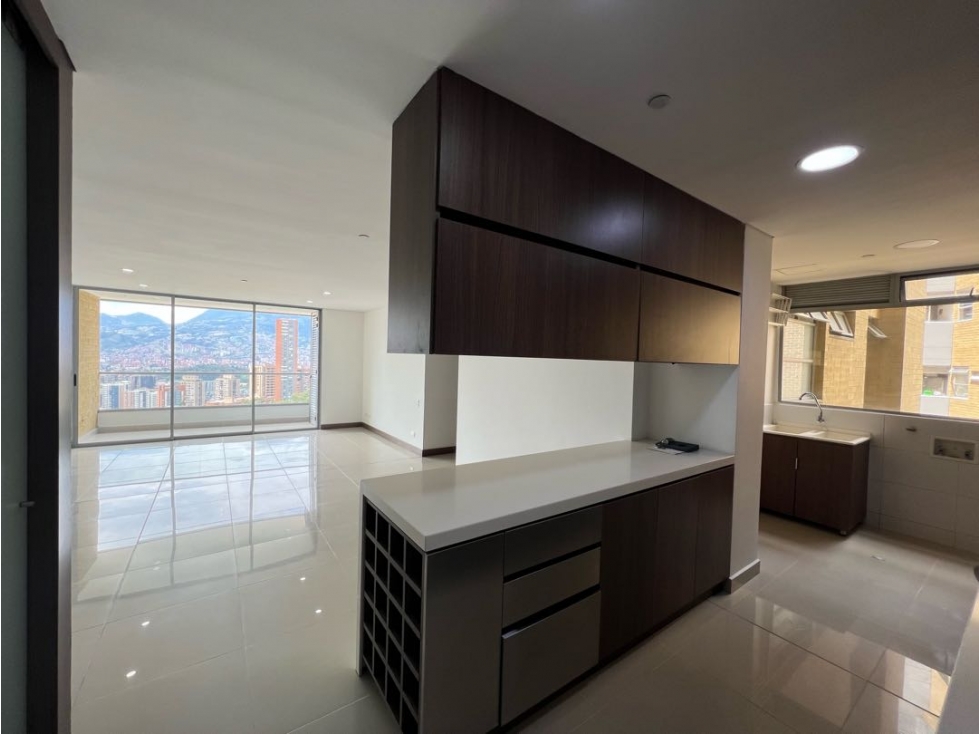 APARTAMENTO EN VENTA, POBLADO CASTROPOL 120m2 - 6