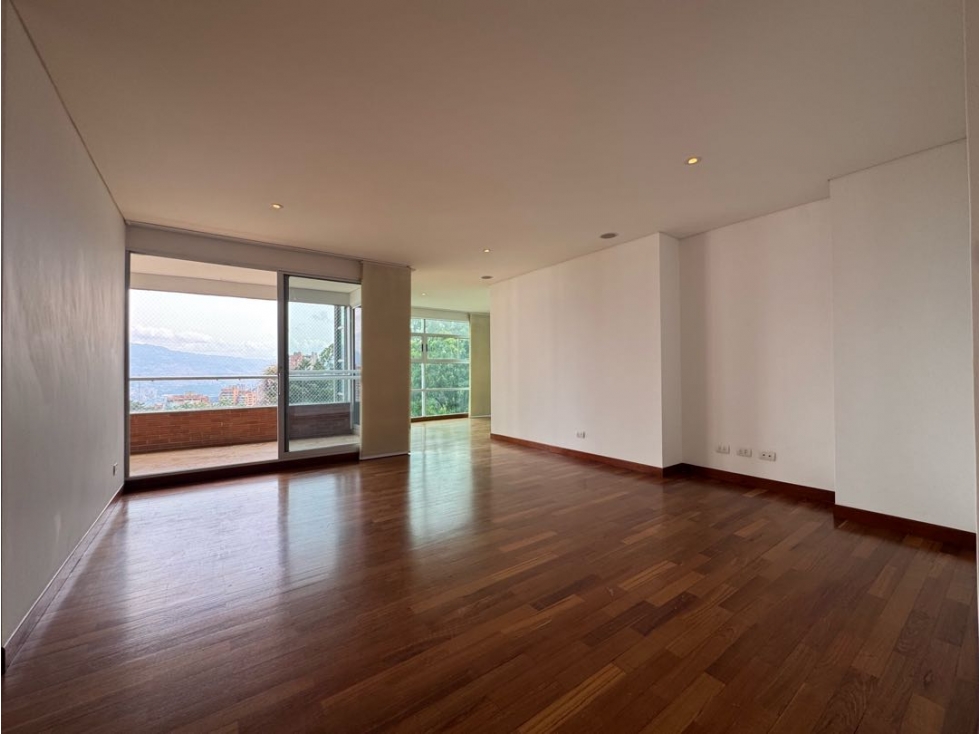 Apartamento en venta Poblado El Tesoro — foto 3