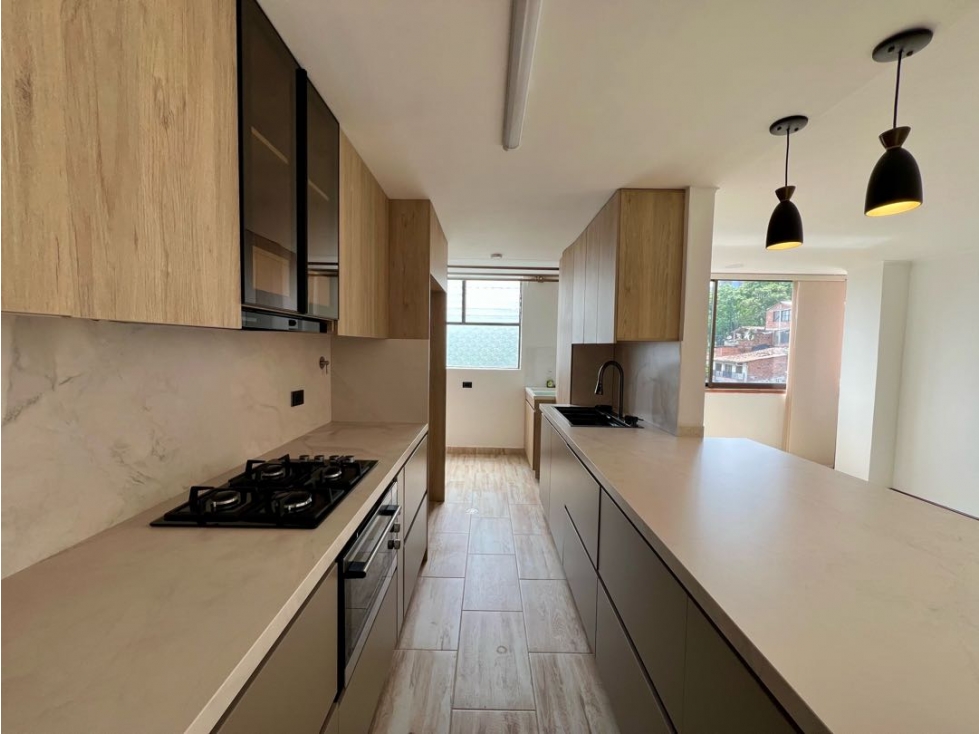 APARTAMENTO EN VENTA, POBLADO LOS NARANJOS 86,80m2