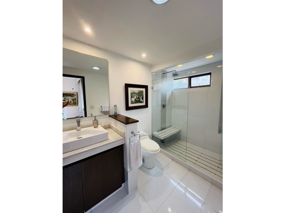 Apartamento en Arriendo en El Poblado sector San Lucas — foto 3