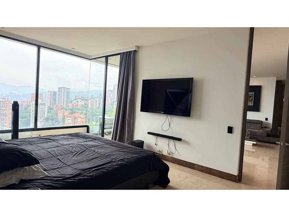 Apartamento en venta poblado san lucas estupenda vista — foto 5