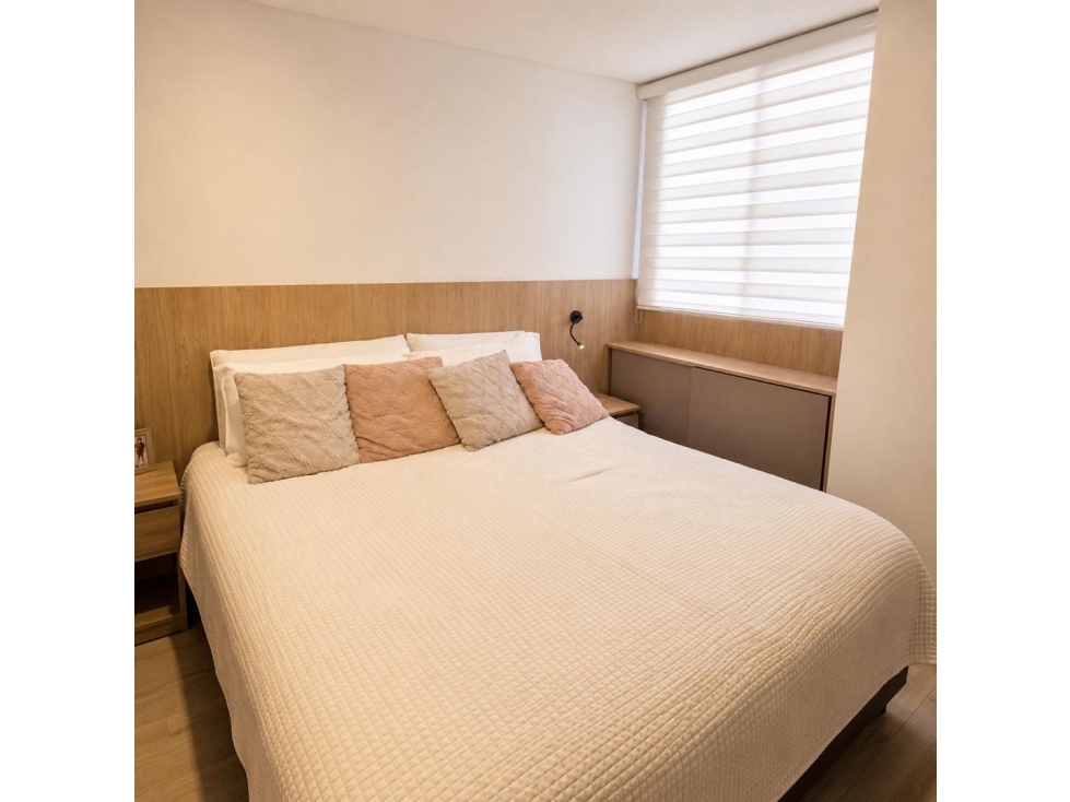APARTAMENTO REMODELADO EN VENTA | EL POBLADO SAN DIEGO — foto 6