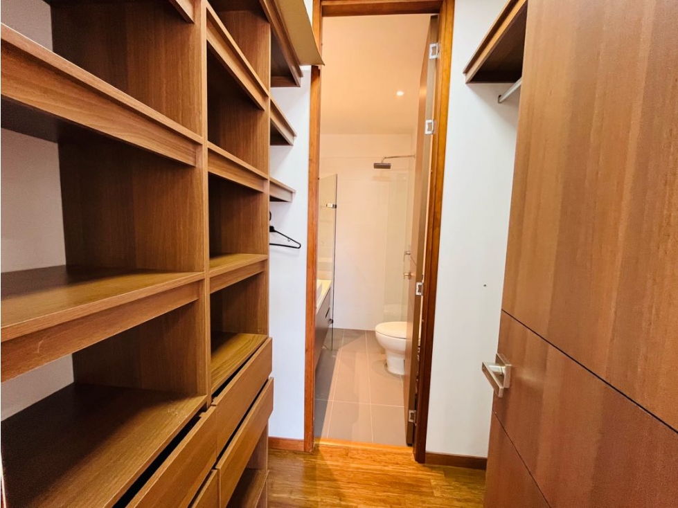 Apartamento en Venta Poblado sector El Tesoro — foto 5
