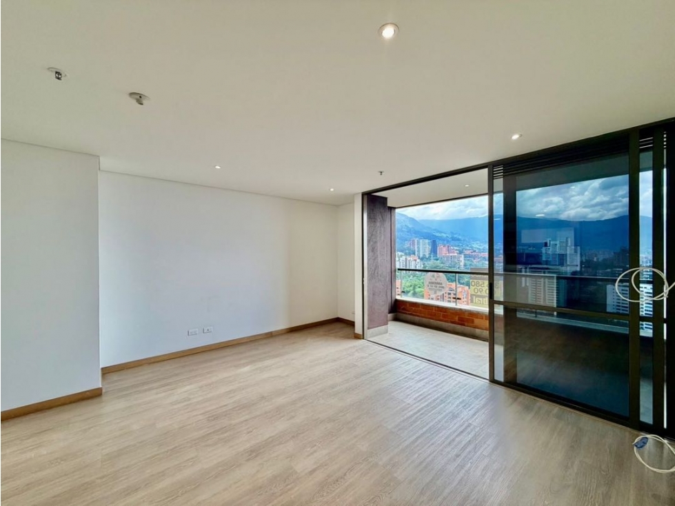Apartamento en Venta Poblado Tesoro — foto 2