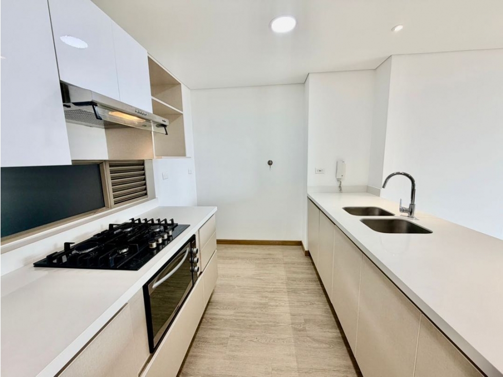 Apartamento en Venta Poblado Tesoro — foto 6