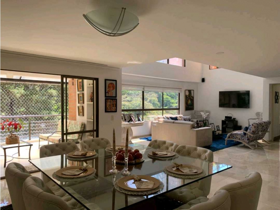 Apartamento Duplex en Venta Poblado,Sector El Tesoro — foto 4