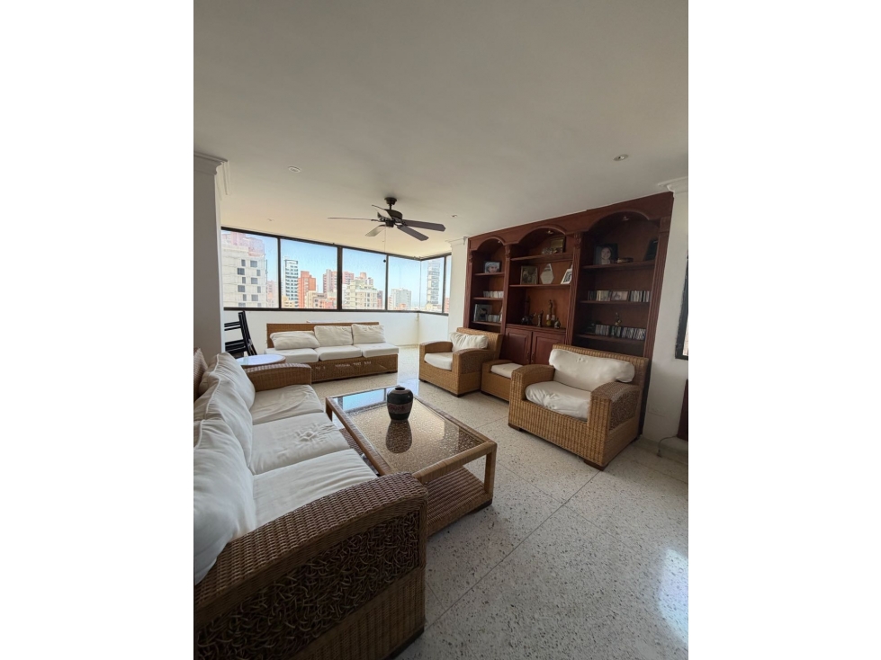 APARTAMENTO EN VENTA! ÁREA DE 250 METROS . Alto Prado — foto 2