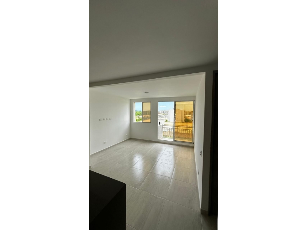 Apartamento en venta remodelado en Dammar Cartagena zona norte — foto 2