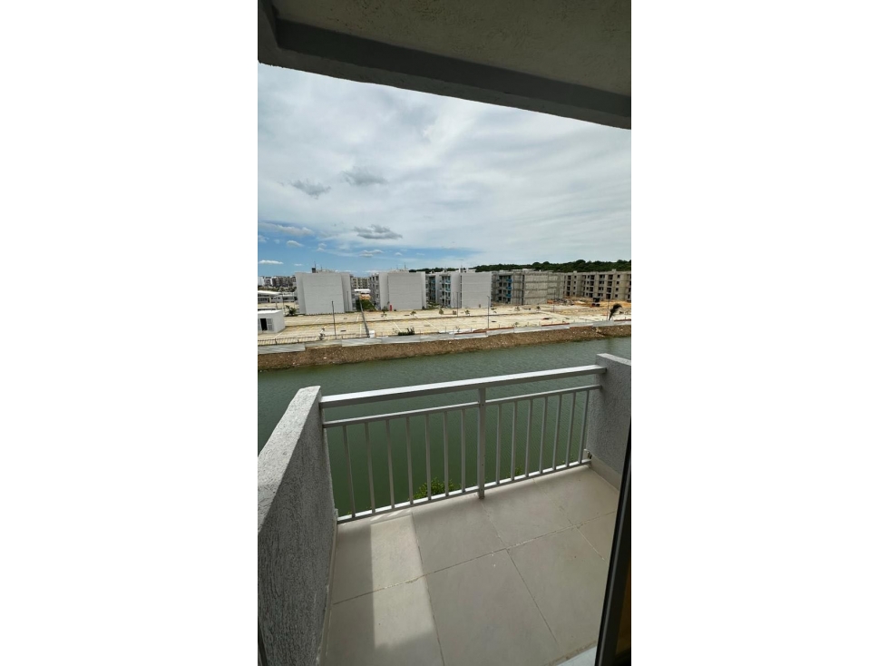 Apartamento en venta remodelado en Dammar Cartagena zona norte — foto 4