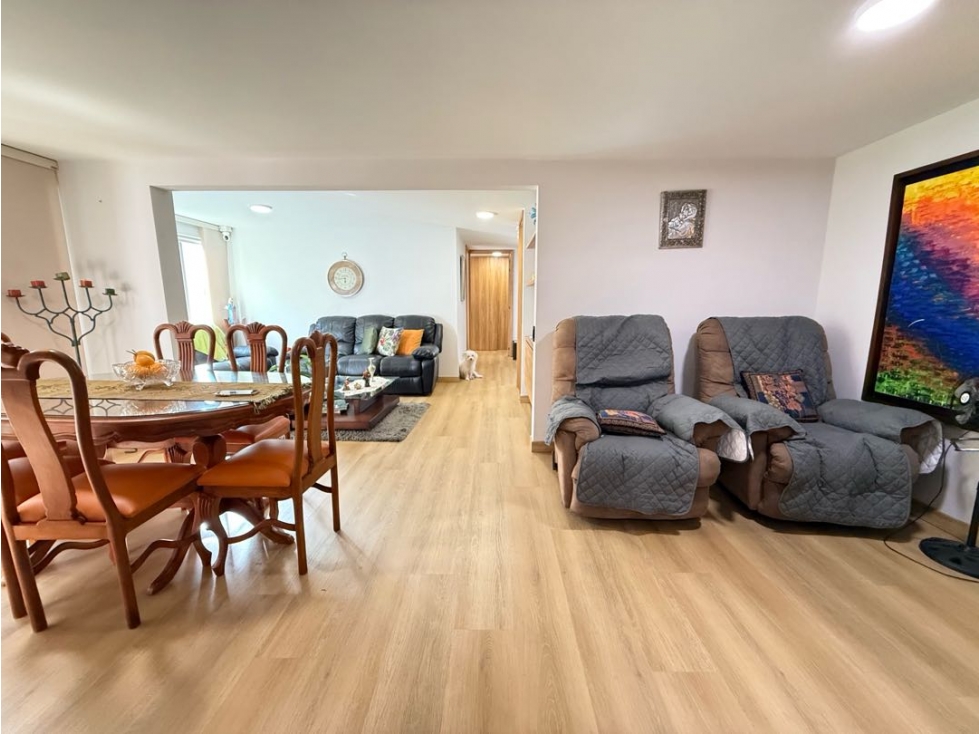 Apartamento en venta remodelado En Laureles sector La Almería — foto 2