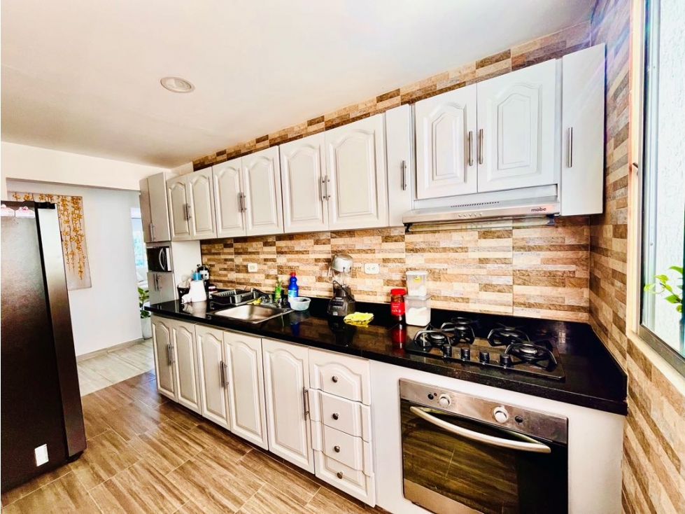 APARTAMENTO EN VENTA REMODELADO EN MANGA CARTAGENA — foto 6