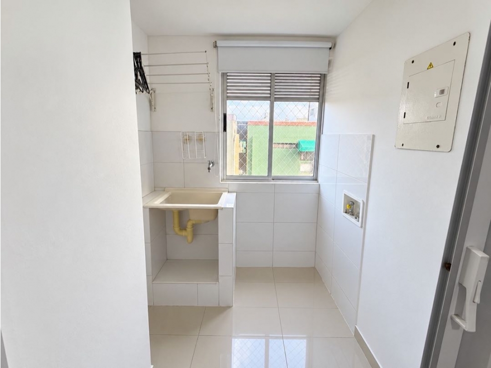 APARTAMENTO EN VENTA RIOMAR — foto 3