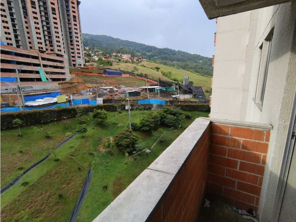 Apartamento en venta robledo pajarito unidad luna del mar — foto 5