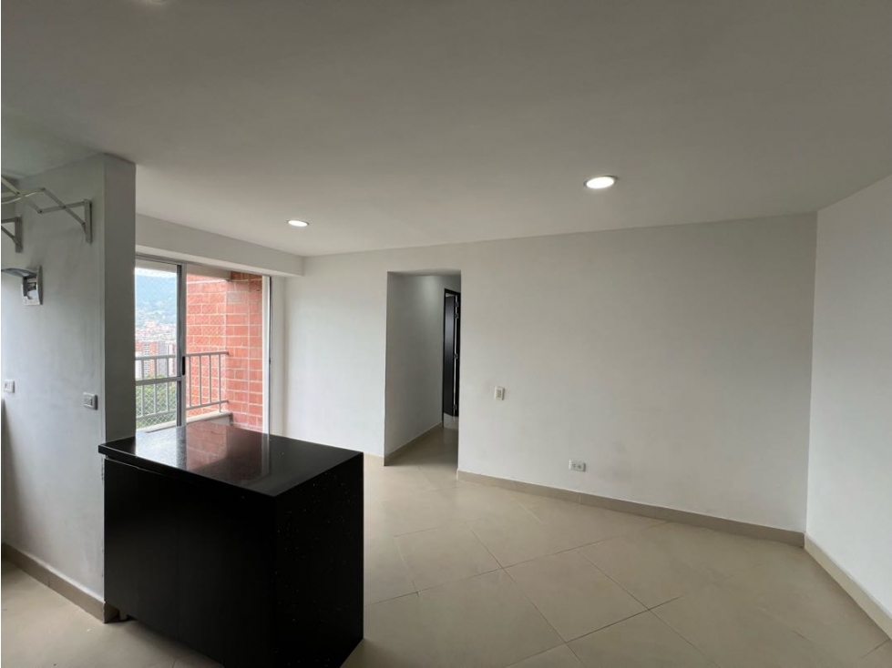 APARTAMENTO EN VENTA, PARA INVERSIÓN — foto 3