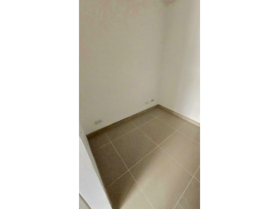APARTAMENTO EN VENTA SABANETA, PISO ALTO CON VISTA PANORÁMICA — foto 5