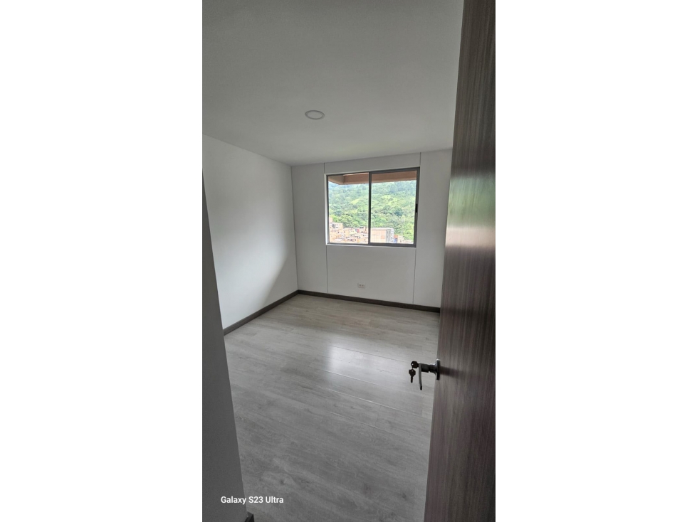 Apartamento en venta Sabaneta, Loma de San José — foto 4