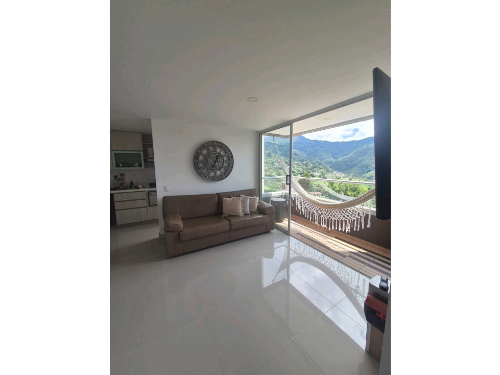 APARTAMENTO EN VENTA SABANETA LAS LOMITAS (T)